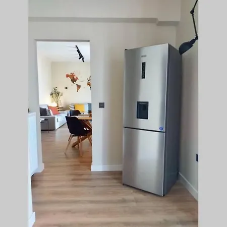 公寓 Simone Luxury Suite, Central Modern 82sqm With Terrace *