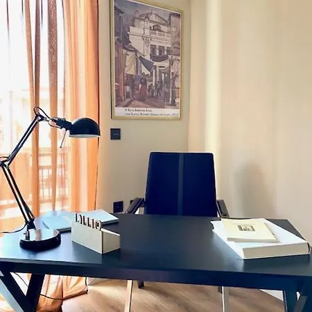 Simone Luxury Suite, Central Modern 82sqm With Terrace Lejlighed Tripoli