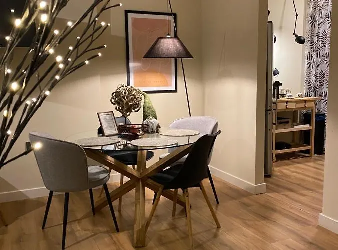 Simone Luxury Suite, Central Modern 82sqm With Terrace Tripoli