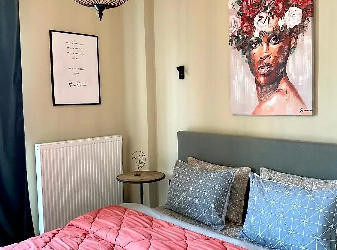 Simone Luxury Suite, Central Modern 82sqm With Terrace Appartement Tripoli